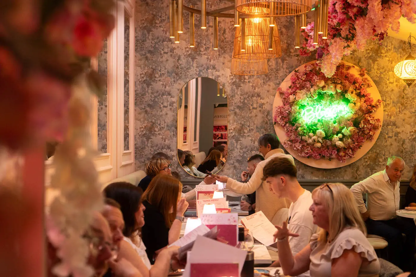 Blossom Bistro by Courtyard