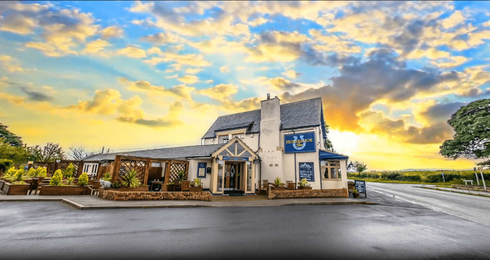 The Horseshoe inn - Lawton Heath End